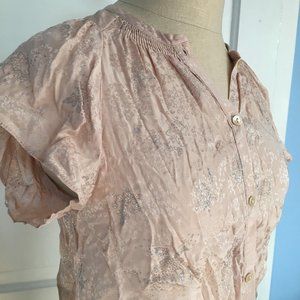 Short Sleeved Blouse in Pale Pink